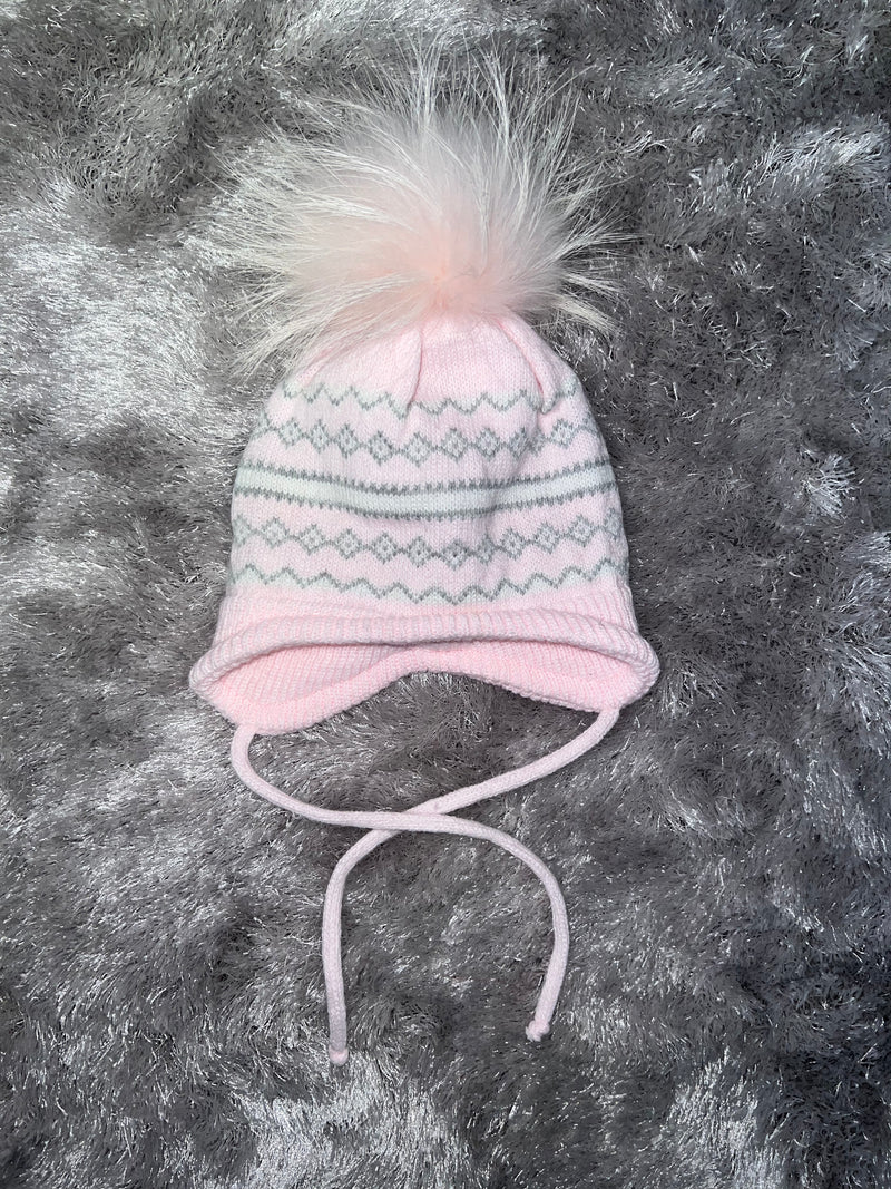 Navarro Fur Pom Hat