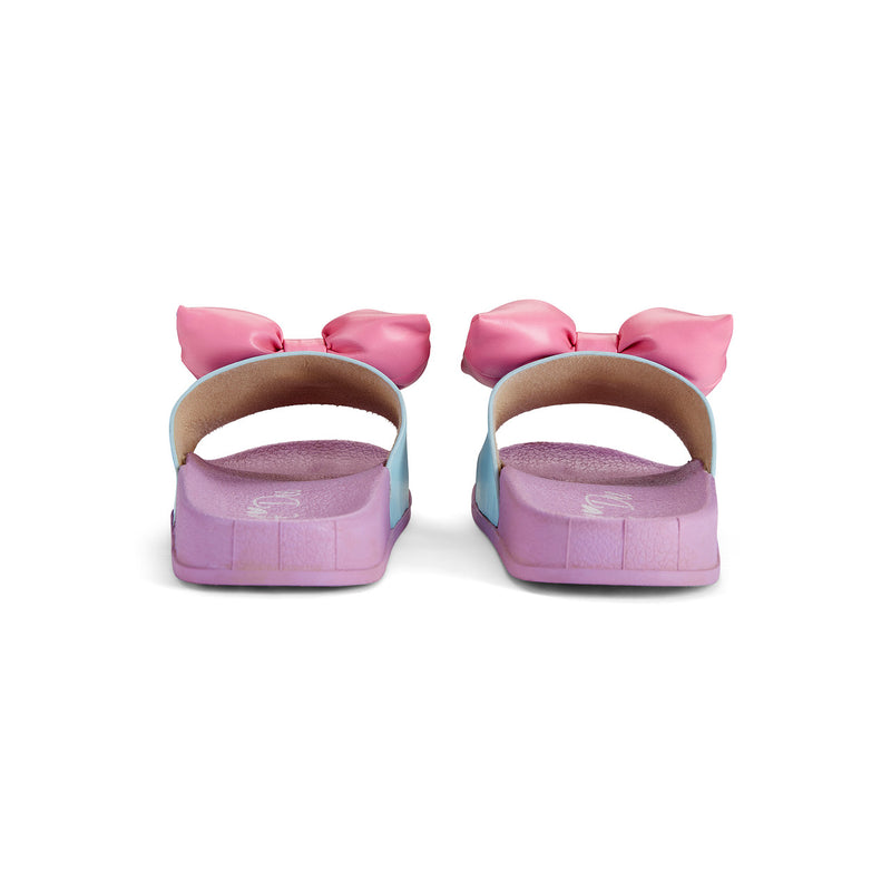 A Dee Bow Slider